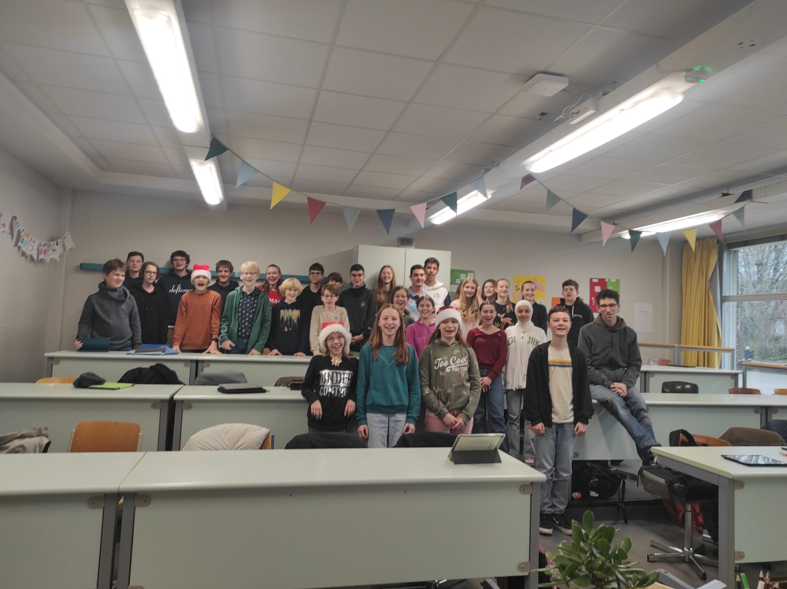 Mehr über den Artikel erfahren PIA – Physik im Advent