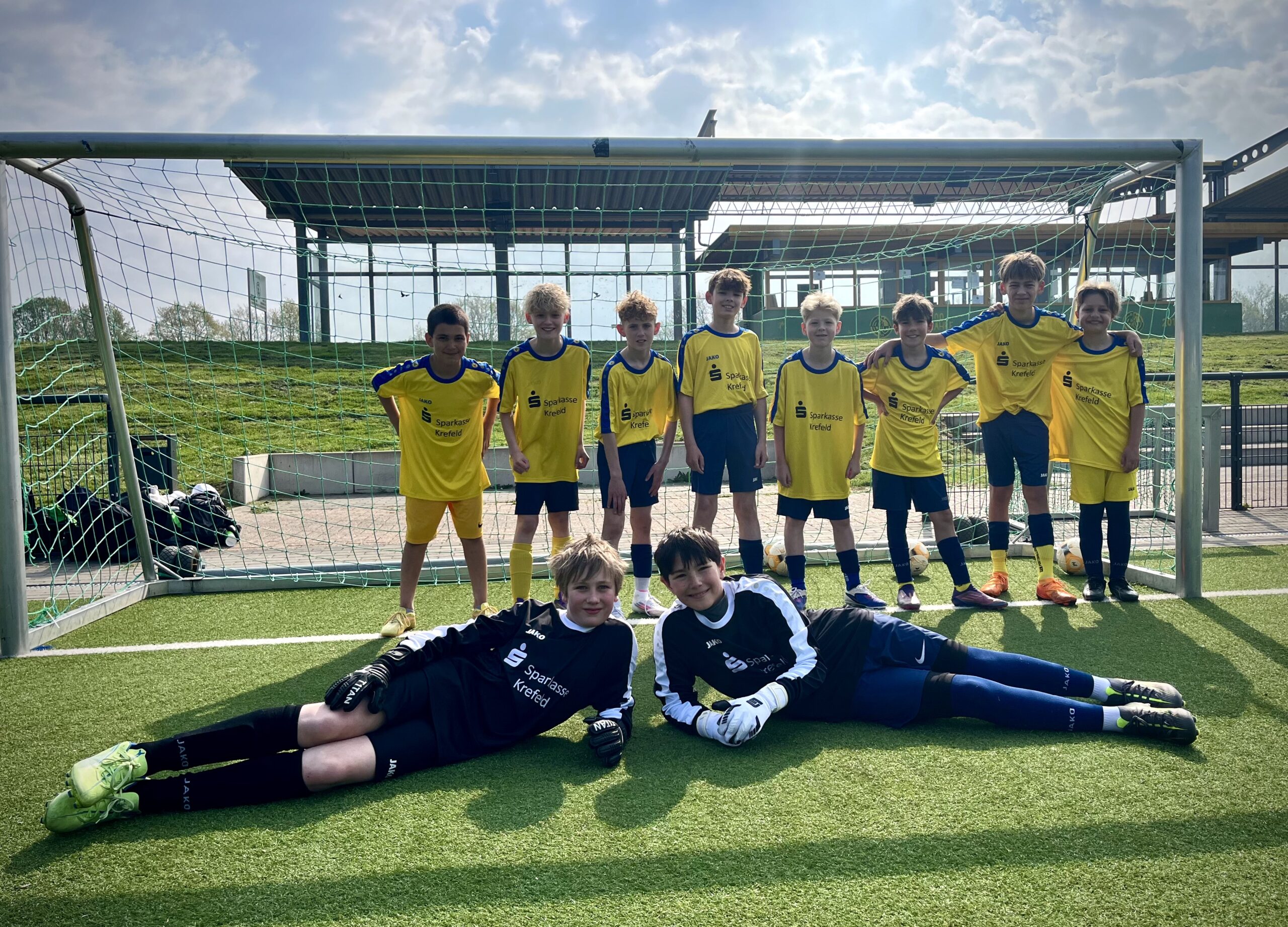 Mehr über den Artikel erfahren U13 bei den Kreismeisterschaften in Willich